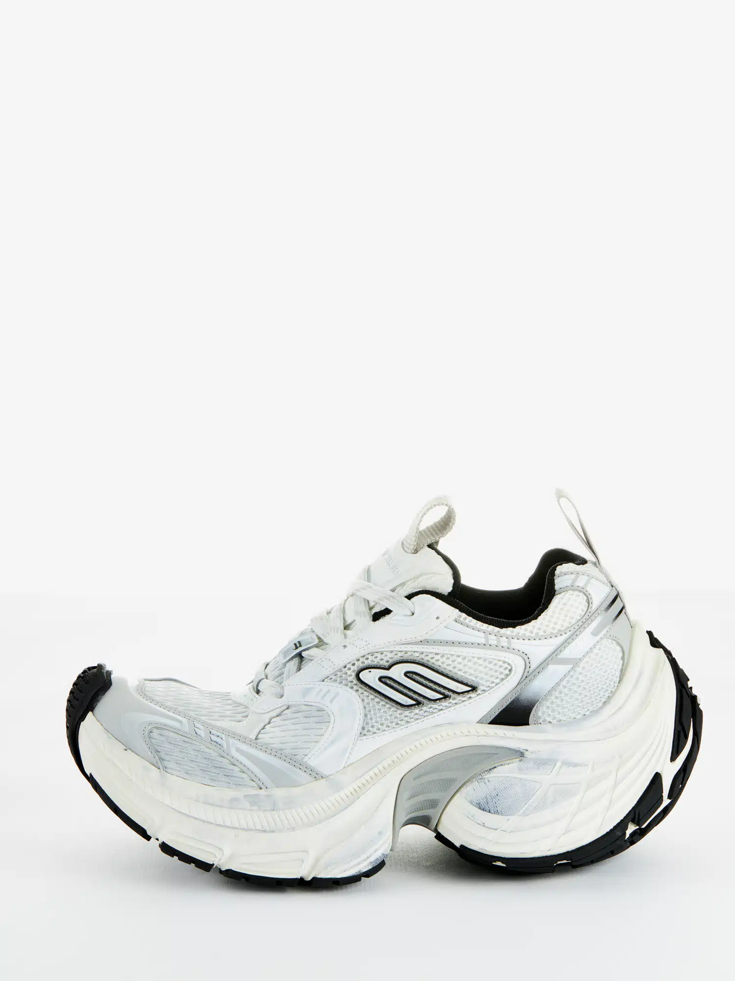Balenciaga men's sports shoes, size 10XL, white and black Balenciaga men's sports shoes, size 10XL, white and black